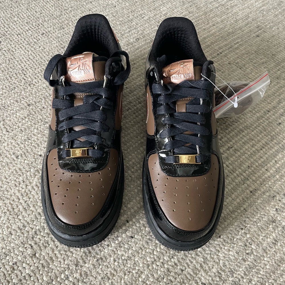 🆕 Nike AF1 82 Women’s Sneakers Chocolate/Rose Gold/Black